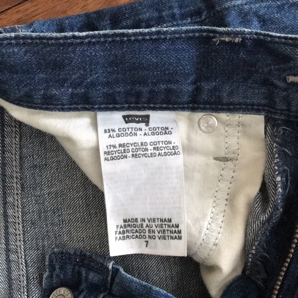 Levi’s shorts - Picture 4 of 4